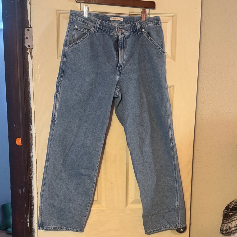 Levi’s cargo Women's Jeans in Blue